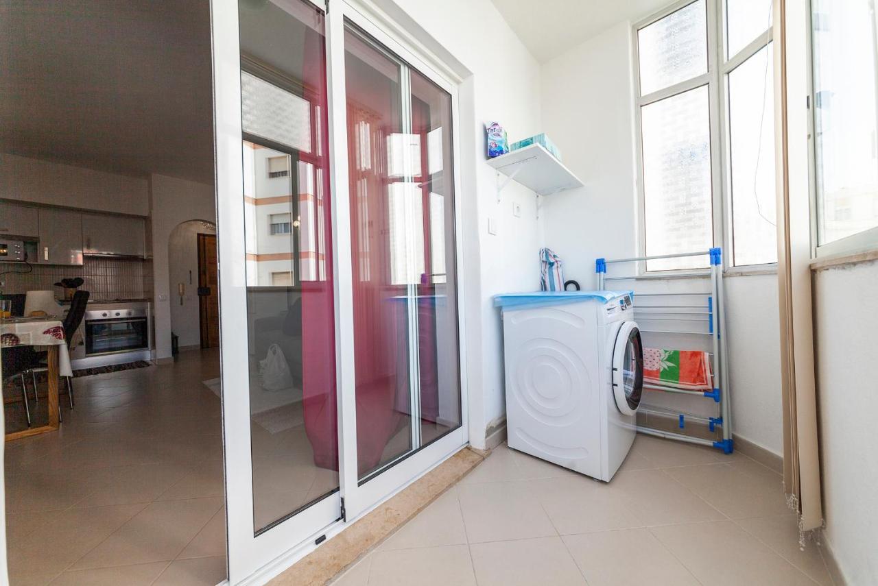 A61 - Largo Do Moinho Apartment In Lagos Luaran gambar